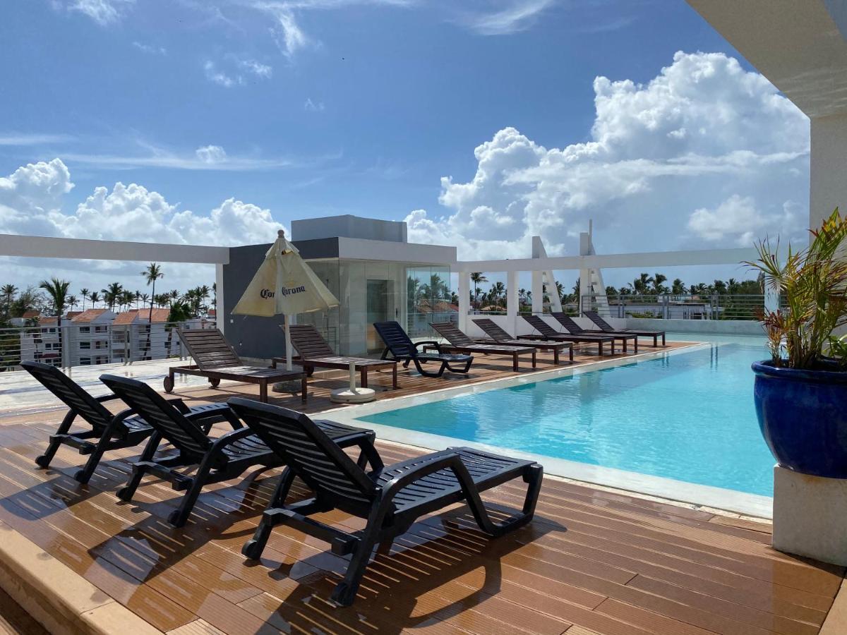 Deluxe Ducassi Rooftop Pool - Playa Los Corales Apartahotel 4*