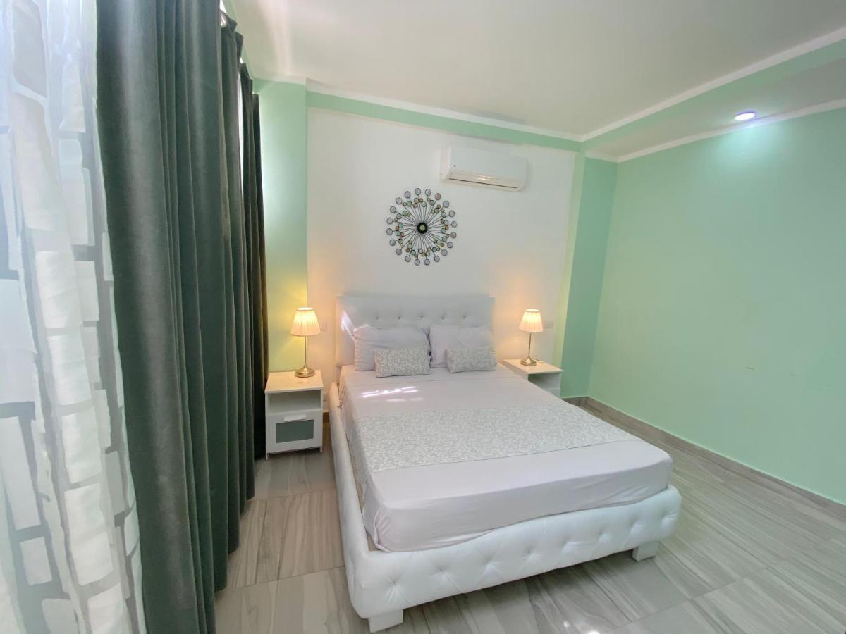 Apartahotel Deluxe Ducassi Rooftop Pool - Playa Los Corales Punta Cana